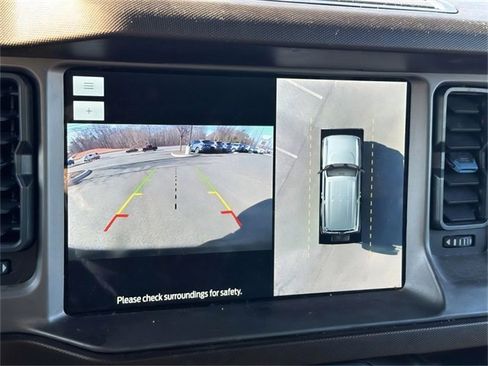 Used 2021 Ford Bronco Outer Banks image 10