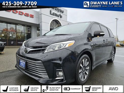 Used 2018 Toyota Sienna Limited image 1