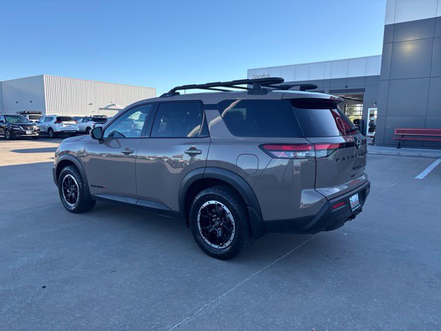 Used 2023 Nissan Pathfinder Rock Creek AWD/4WD image 4