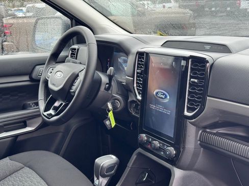 New 2025 Ford Ranger XLT w/ FX4 Off-Road Package image 24