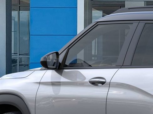 New 2026 Chevrolet TrailBlazer RS w/ Driver Confidence Package FWD image 12