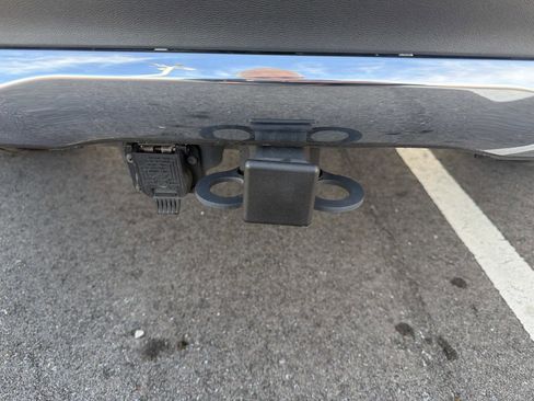 Used 2019 Mercedes-Benz GLC 300 4MATIC image 12