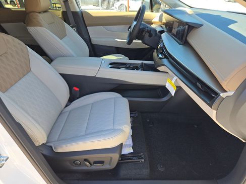 New 2026 Nissan Murano Platinum image 21