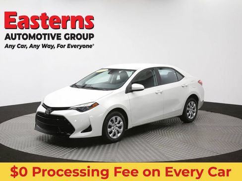 Used 2019 Toyota Corolla LE FWD image 58