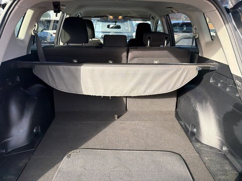 Used 2016 Toyota RAV4 LE image 11