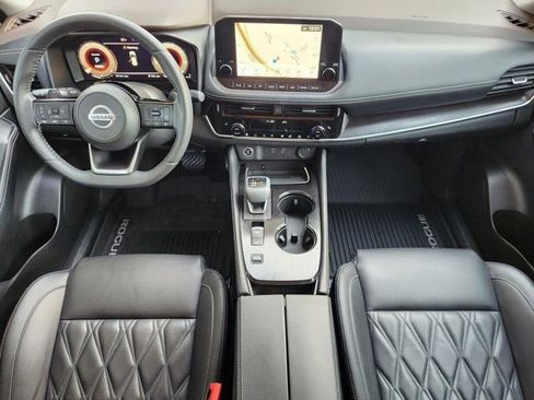 Used 2021 Nissan Rogue Platinum image 28