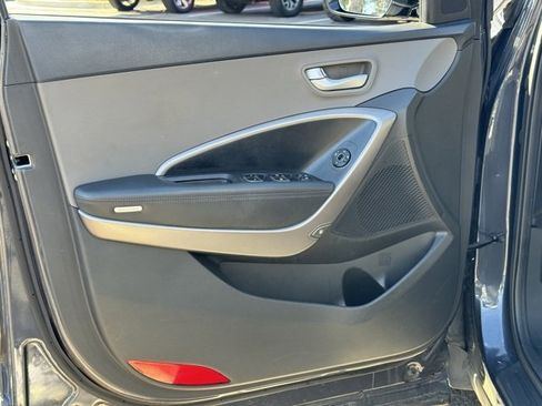 Used 2016 Hyundai Santa Fe Sport w/ Option Group 03 image 21