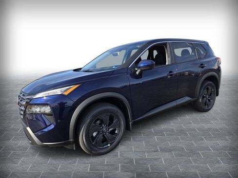 New 2026 Nissan Rogue SV image 2