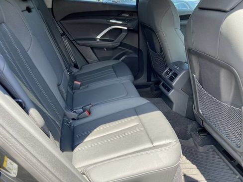 Used 2025 Audi Q5 Premium Plus AWD/4WD image 28