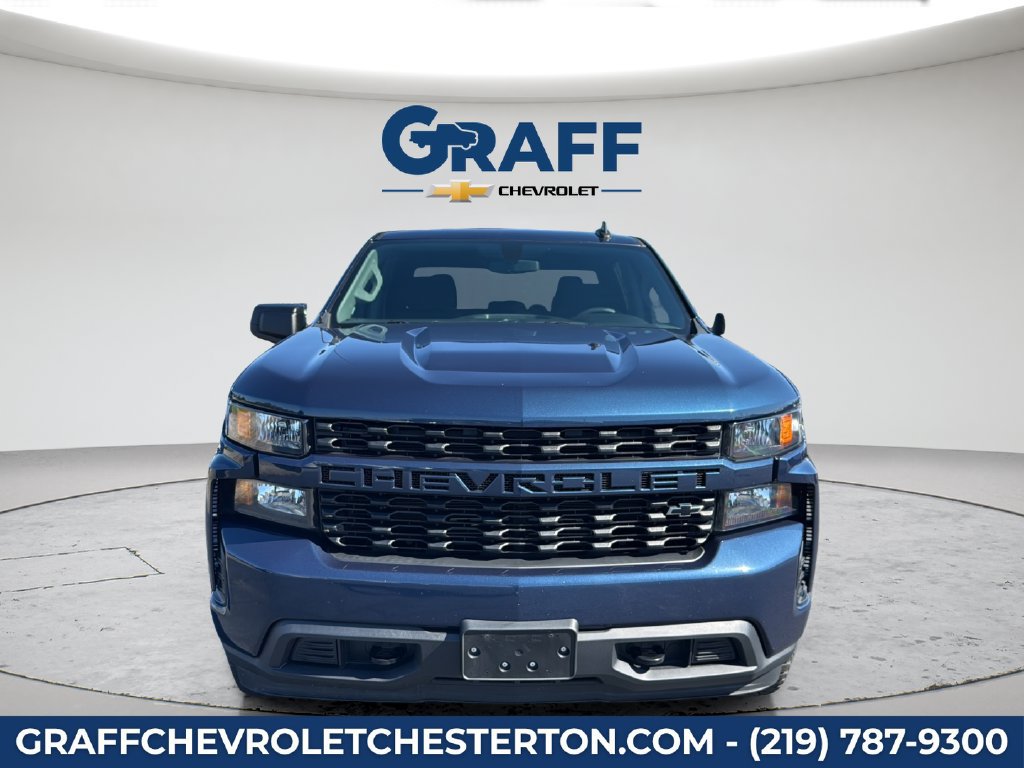 Used 2020 Chevrolet Silverado 1500 Custom w/ Custom Value Package AWD/4WD image 12