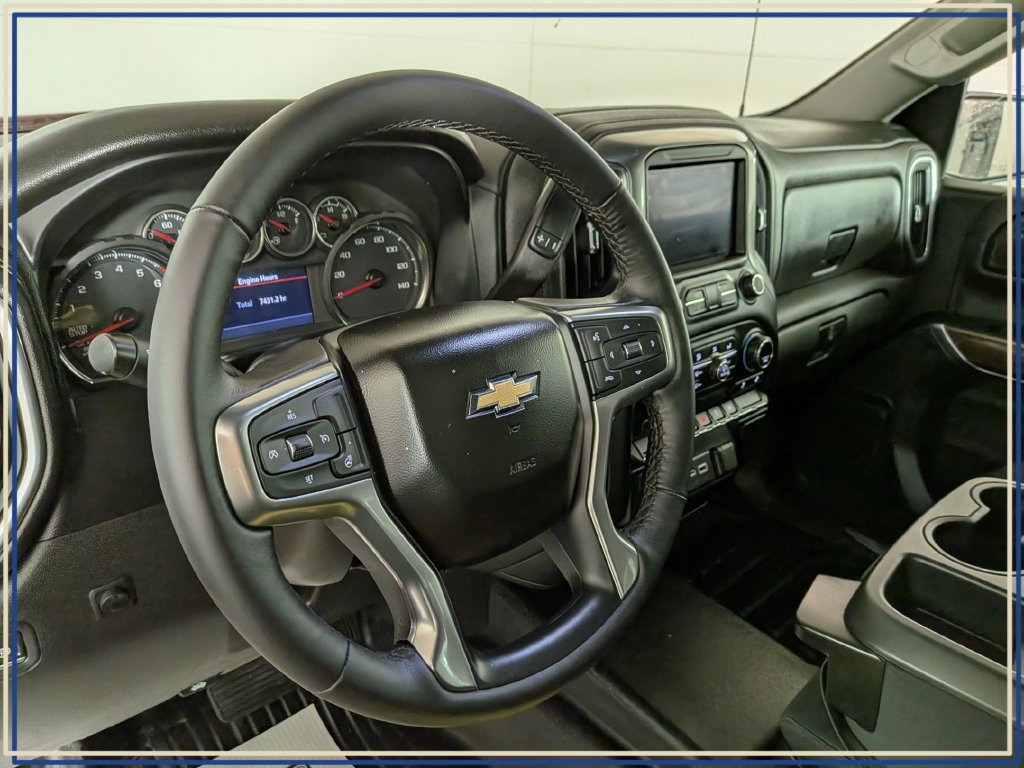 Certified 2021 Chevrolet Silverado 1500 LT AWD/4WD image 18
