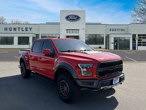 Used 2019 Ford F150 Raptor w/ Equipment Group 802A Luxury image 4