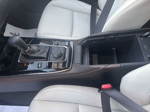 Certified 2025 MAZDA CX-30 AWD 2.5 S w/ Premium Package image 17