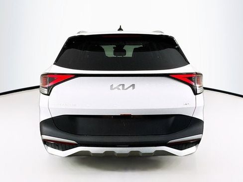 Certified 2025 Kia Sportage EX AWD/4WD image 6