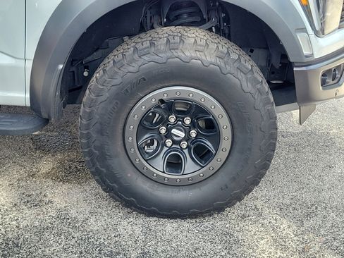 Used 2023 Ford F150 Raptor AWD/4WD image 38