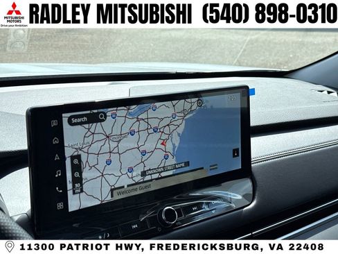 New 2026 Mitsubishi Outlander SEL image 8