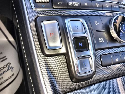 Used 2022 Hyundai Santa Fe SEL Premium image 20