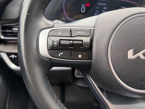 Used 2023 Kia Sportage EX FWD image 22