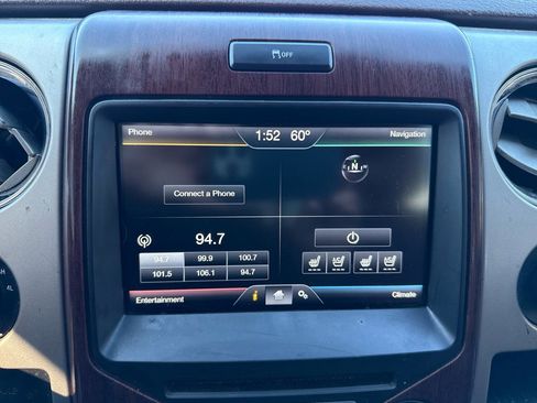 Used 2014 Ford F150 King Ranch w/ King Ranch Luxury Package image 11