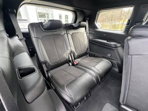 Used 2024 Jeep Grand Cherokee L Altitude image 27