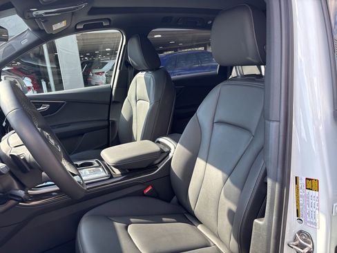 Certified 2025 Audi Q7 3.0T Premium Plus w/ Premium Plus Package image 13