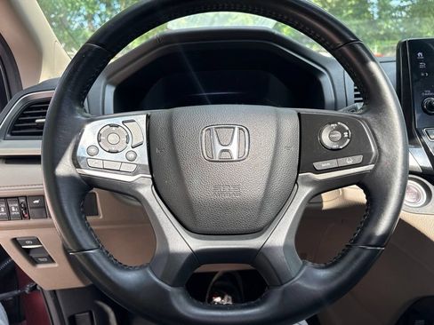 Used 2019 Honda Odyssey EX-L image 24