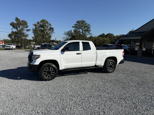 Used 2018 Toyota Tundra SR AWD/4WD image 1
