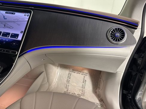 Used 2023 Mercedes-Benz EQE 350+ 4MATIC Sedan image 10