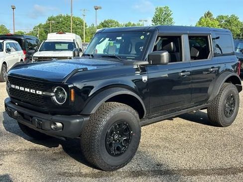 New 2026 Ford Bronco Big Bend w/ Black Diamond Package AWD/4WD image 2
