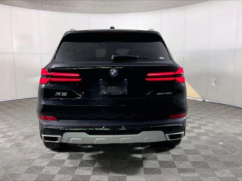 Certified 2025 BMW X5 xDrive40i w/ Premium Package AWD/4WD image 6