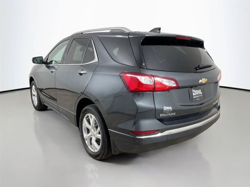 Used 2020 Chevrolet Equinox Premier w/ LPO, Floor Liner Package AWD/4WD image 10