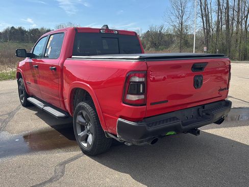 Used 2021 RAM 1500 Big Horn w/ Built-to-serve Edition image 3