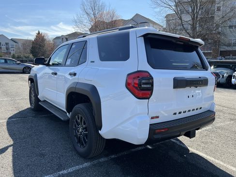 New 2026 Toyota 4Runner SR5 image 20