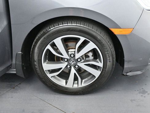 Used 2023 Honda Odyssey Touring image 41