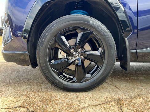 Certified 2019 Toyota RAV4 XSE image 24