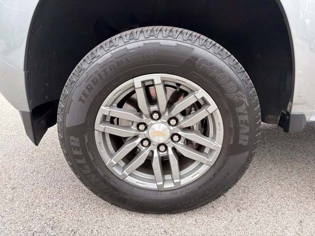 Used 2024 Chevrolet Colorado LT w/ LT Convenience Package II RWD image 11