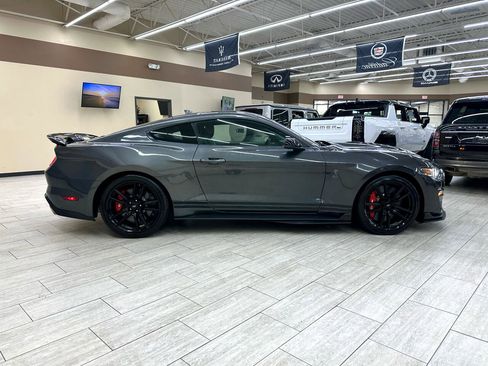 Used 2020 Ford Mustang Shelby GT500 w/ Technology Package image 6