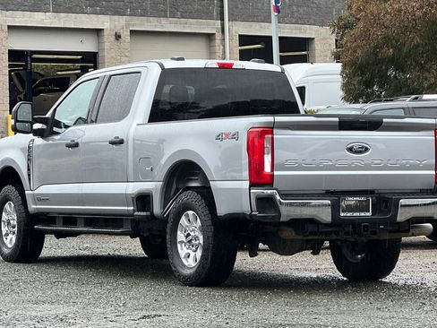 Certified 2024 Ford F250 XLT image 6