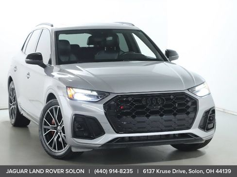 Used 2023 Audi SQ5 Premium Plus AWD/4WD image 2