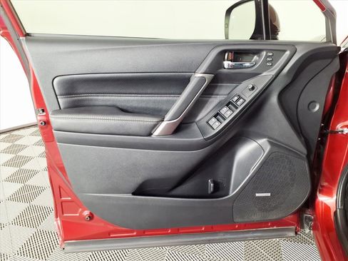 Used 2017 Subaru Forester 2.5i Touring image 16