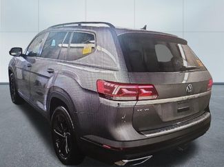 Used 2023 Volkswagen Atlas SE w/ Panoramic Sunroof Package AWD/4WD video 3