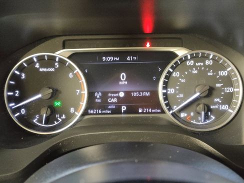 Used 2021 Nissan Rogue SV image 23