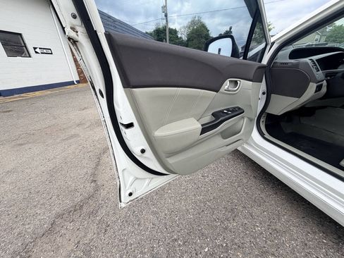 Used 2012 Honda Civic EX-L image 55