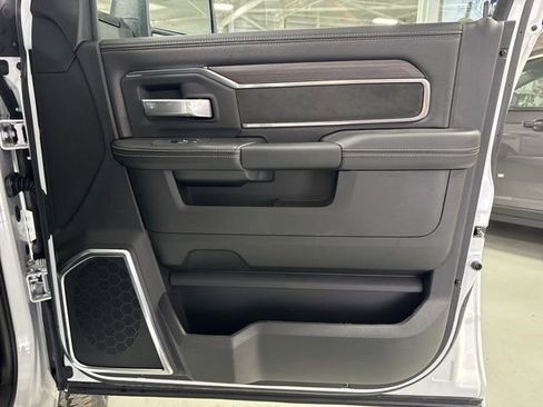 New 2026 RAM 3500 Laramie w/ Night Edition AWD/4WD image 45