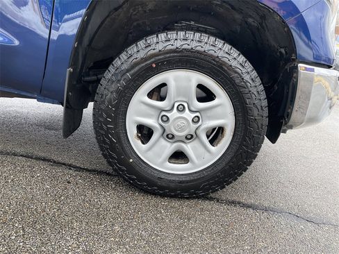 Used 2015 Toyota Tundra SR5 image 11