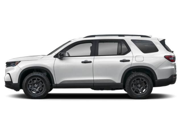 Used 2025 Honda Pilot TrailSport image 3