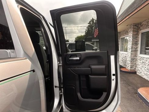 Used 2021 Chevrolet Silverado 2500 Custom w/ Custom Convenience Package AWD/4WD image 20