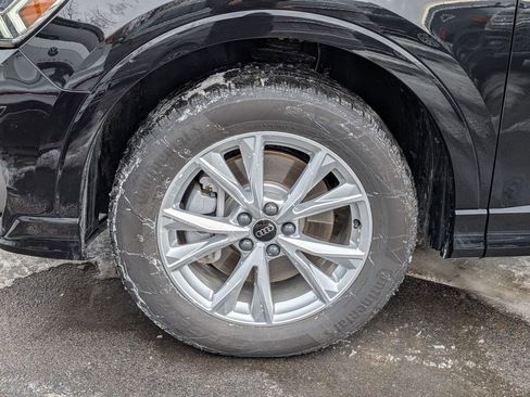 Used 2025 Audi Q3 2.0T Premium w/ Convenience Package image 9