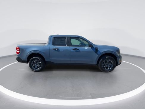 New 2026 Ford Maverick XLT image 9