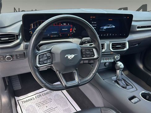 Used 2025 Ford Mustang Premium RWD image 11